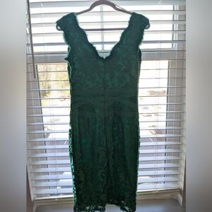 Tadashi Shoji Green Lace dress